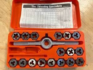 lot 11 image: Tap & Die Set