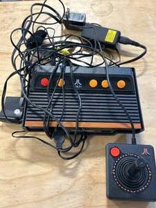 lot 15 image: Atari Flashback Game System
