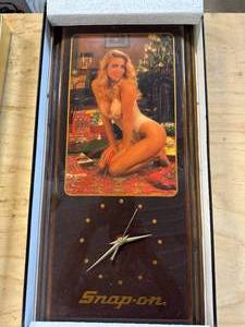 lot 28 image: Vintage Snap On Clock 10 x 22