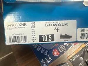 lot 29 image: Sketchers Go Walk Shoes Size 10.5