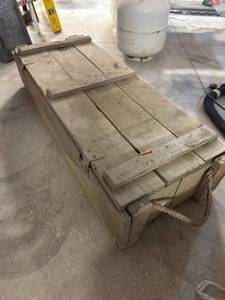 lot 55 image: Cannon Ammo Box 14x39