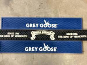 lot 69 image: Bar Mats
