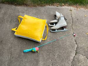 Barbie Fishing Rod, Ice Skates & Water Floatation Device