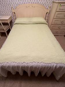 Full Size Bed