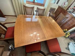 Thomasville Dining Table & 6 Chairs