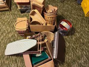 Mixed Household Items Lot