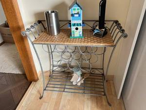 Wine Rack with Shelf includes Items on Top