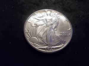 lot 7 image: 1942 D Walking Liberty Half Dollar