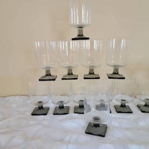 lot 49 image: MCM Smokey Square Pedestal Stemware Service