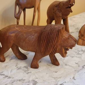 lot 142 image: African Carved Teak Animal Menagerie