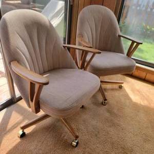 lot 163 image: Vintage Caster Rolling Arm Chairs, pair