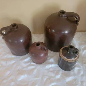 lot 45 image: Antique Stone Brownware Moonshine Jug Collection  4