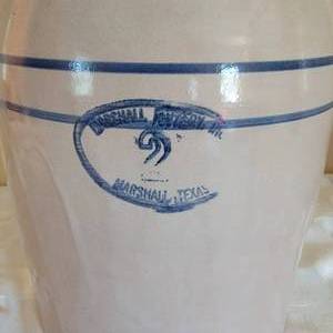 lot 47 image: Marshall Pottery Stoneware 2 Gallon Butter Churn