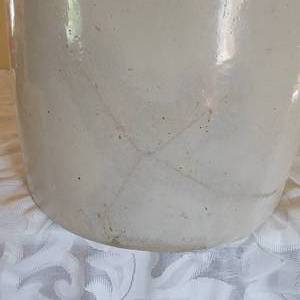 lot 61 image: Red Wing No. 5 Union Stoneware Crock