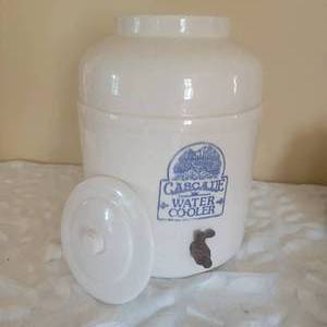 lot 48 image: Cascade Stoneware Water Cooler