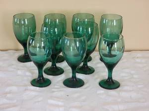 lot 55 image: Emerald Green Stemware Service