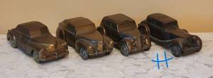 lot 122 image: Banthrico Coin Bank Cars  h