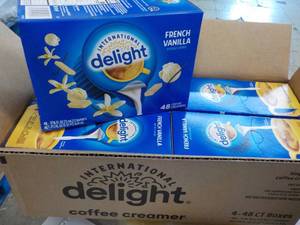 Case of 4 ct Boxes 48 Creamers each...