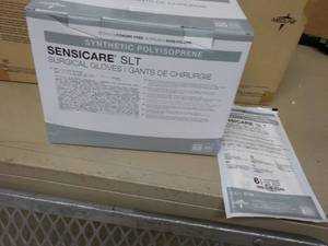 Case of 200 size 6 12 Sensicare SL...
