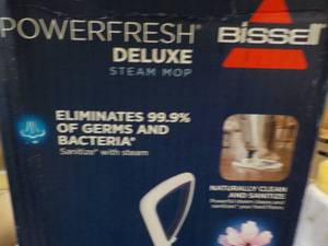 Power fresh Bissel Deluxe Steam Mop...