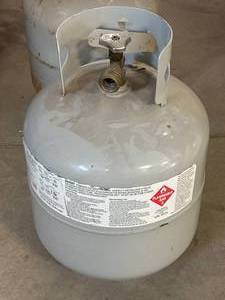 lot 15 image: Propane Fuel Tank (full)