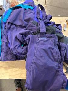 lot 81 image: New Columbia Powder Keg Jacket & Snowpants Small