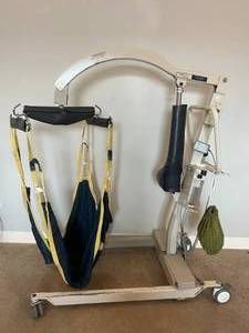 MSRP $3000 Medcare Battery Powered Lift-N-Weigh Total Support Patient Lift System&nbspWRemote, Sling , Battery, Scale (Untested) - Lift Works Great No Charger...Can Be Purchased NewUsed Online -Battery Will Be Fully Charged At Pick Up For Testing