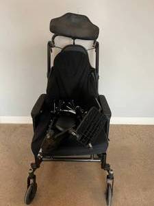 WOW MSRP $4500 High Quality Solara Tilt In Space Wheelchair&nbsp Fully Loaded With Footrests &amp Legrests, Star Pressure Relief Cushions Plus More&nbsp Great Working Condition
