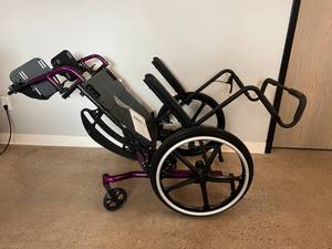 MSRP $4800 NEW Out Of Box Ki Mobility Focus CR&nbspWheelchair Frame Extra Large 22x22 Seat Size - This Fantastic Tilting NEW Wheelchair Is Loaded &amp Just Needs Seat &amp Back Rest To Be Complete Please See Link For Details