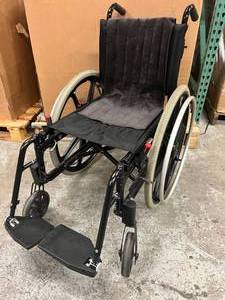 MSRP $3200 Floor Model Swedish Made Concept Lightweight Wheelchair By Etac Cross Folding &amp Multi Adjust Wheelchair 16W Seat 275lb Cap. Many Options On This Fantastic Like New Wheelchair