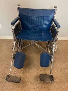 Gendron 6500Q4-35-P204 Extra Wide 24 Inch Seat Wheelchair - Excellent Condition