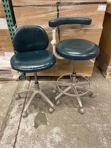 MSRP $2800 High Quality A-dec 1601 Doctors Stool &amp 1622 Dental Assistant Stool Both Height Adjustable &amp In Excellent Working Condition