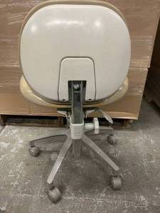 MSRP $1600 A-dec 1601 Height Adjustable DoctorDental Chair - Great Condition