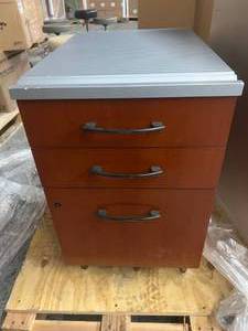 MSRP $400 Mahogany Wood Laminate &amp Graphite Top 3 Drawer Mobile Locking Cabinet On Wheels - Heavy Duty - Great Condition No Key (can be purchased online)