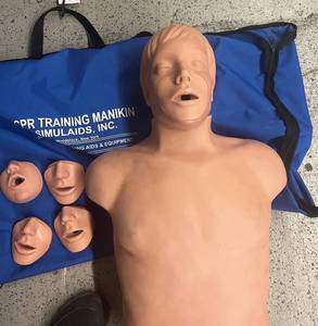 MSRP $800 Simulaids Brad CPR Training Manikin with Detachable Mouth Pieces and Carry Bag - Good Condition