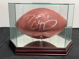 lot 4 image: Minnesota Vikings Daunte Culpepper #11 Autographed Football - No COA