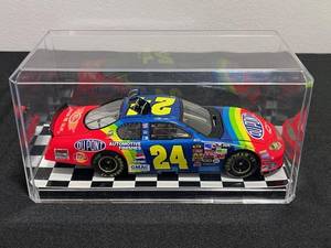 lot 9 image: NASCAR Jeff Gordon #24 DuPontHot Hues 2004 Monte Carlo 124 Scale Diecast Stock Car