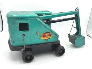 lot 42 image: Vintage 1961 Marx Metal Power Shovel Lumar Contractors wo Tracks