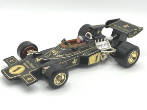 lot 46 image: CORGI Diecast Lotus John Player Special F1 Racing Car