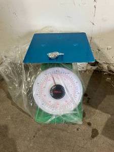 lot 166 image: Tada 110-lbs Heavy Duty Stainless Steel Industrial Dial Portion-Control Mechanical Kitchen and Food Scale