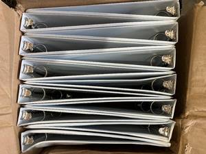 lot 167 image: Box of 12 Cardinal Economy 1 inch 3-Ring White ClearVue Binders