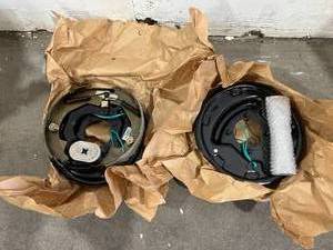 lot 171 image: M-Parts 10 inch Self Adjusting Electric Trailer Brakes - 2 Pair Complete Set