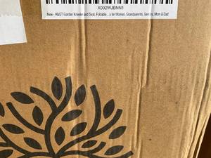 lot 234 image: LOT OF 2 Home & Garden Trends Foldable Garden Kneeler and Seat