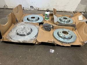 lot 271 image: Complete Set of DFC Premium Drilled and Slotted Brake Rotors