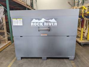 lot 12 image: Rock River 640550 Job Site Tool Storage Box