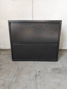 lot 44 image: Steel File Cabinet