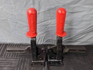 lot 67 image: Set of Two De-Sta-Co Vertical Hold Down Clamps