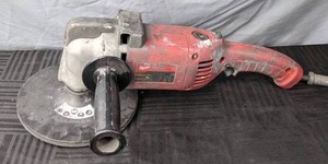 lot 78 image: Milwaukee Hand Polisher