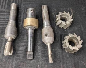 lot 27 image: Hole Drill Bits and Shell End Cutters