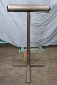 lot 53B image: Adjustable Vertical 39.5 to 65 Material Feed Roller Stand